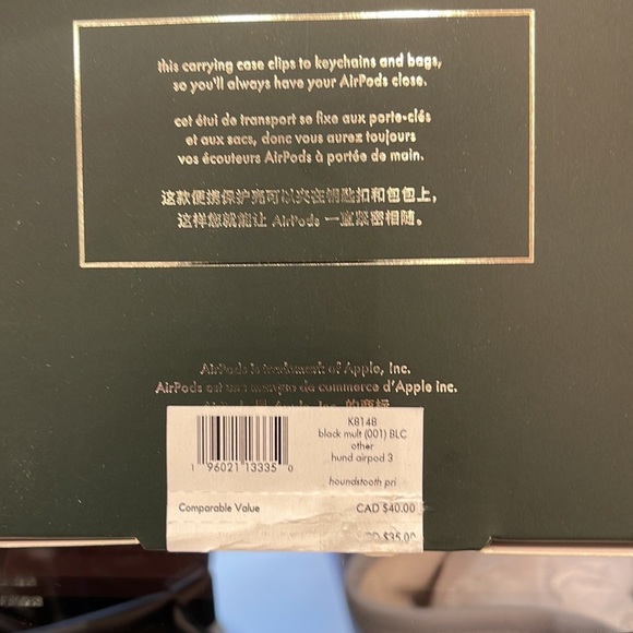 Kate  Spade AirPods Pro Gen 3 Case Boxed K8148 - Picture 16 of 16